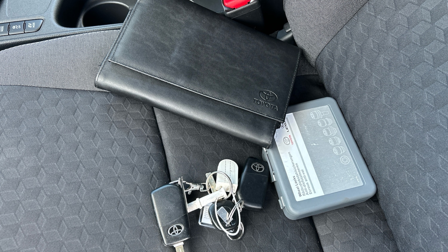 Used Toyota Yaris 2020 for sale - 77189108: Photo 19