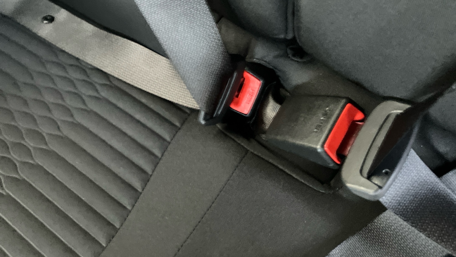 Used Hyundai i10 2023 for sale - 76748858: Photo 17