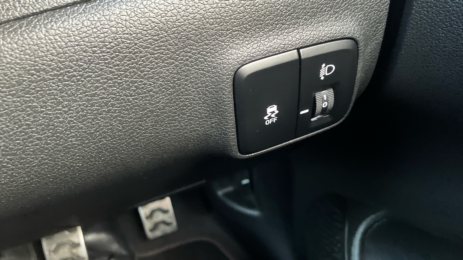 Used Hyundai i10 2023 for sale - 76748858: Photo 26