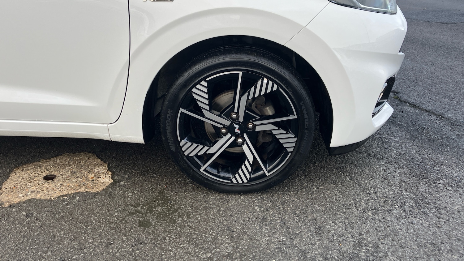 Used Hyundai i10 2023 for sale - 76748858: Photo 8