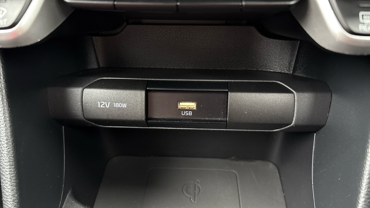 Used Kia Picanto 2022 for sale - 76594526: Photo 28