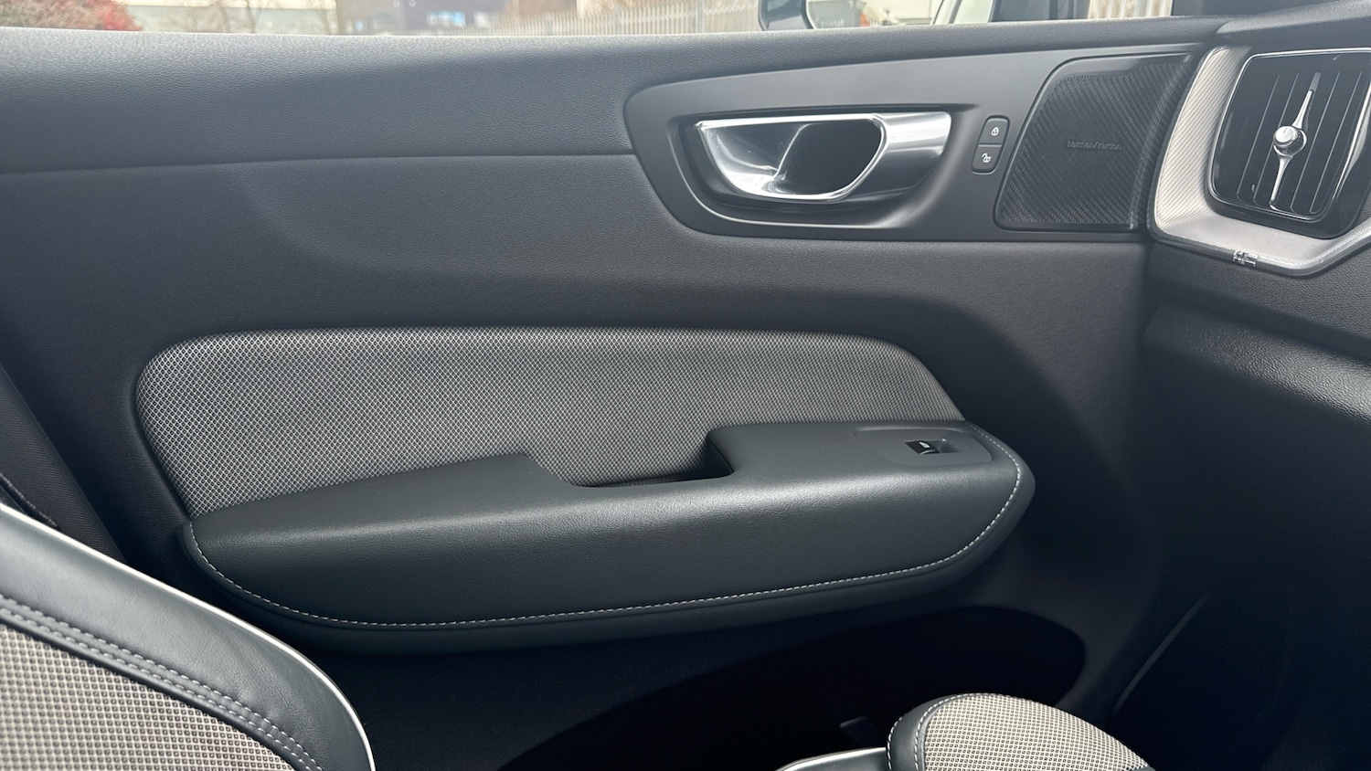 Used Volvo XC60 2020 for sale - 77804364: Photo 28