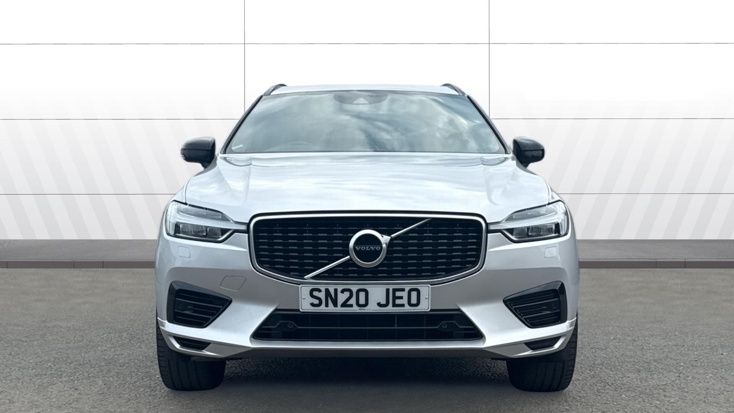 Used Volvo XC60 2020 for sale - 77804364: Photo 3