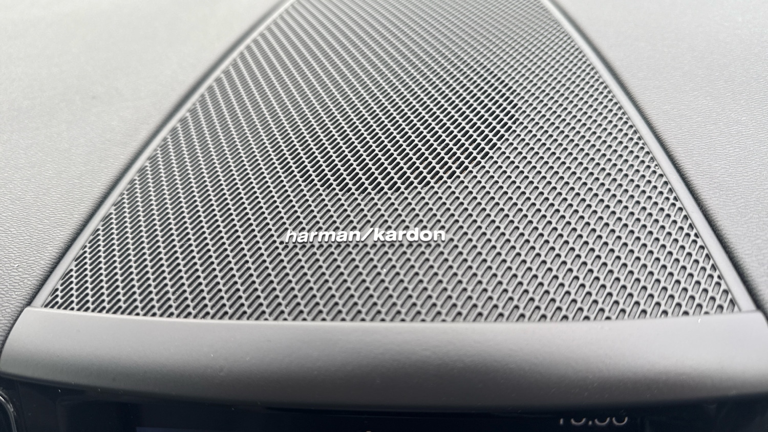 Used Volvo XC60 2020 for sale - 77804364: Photo 32