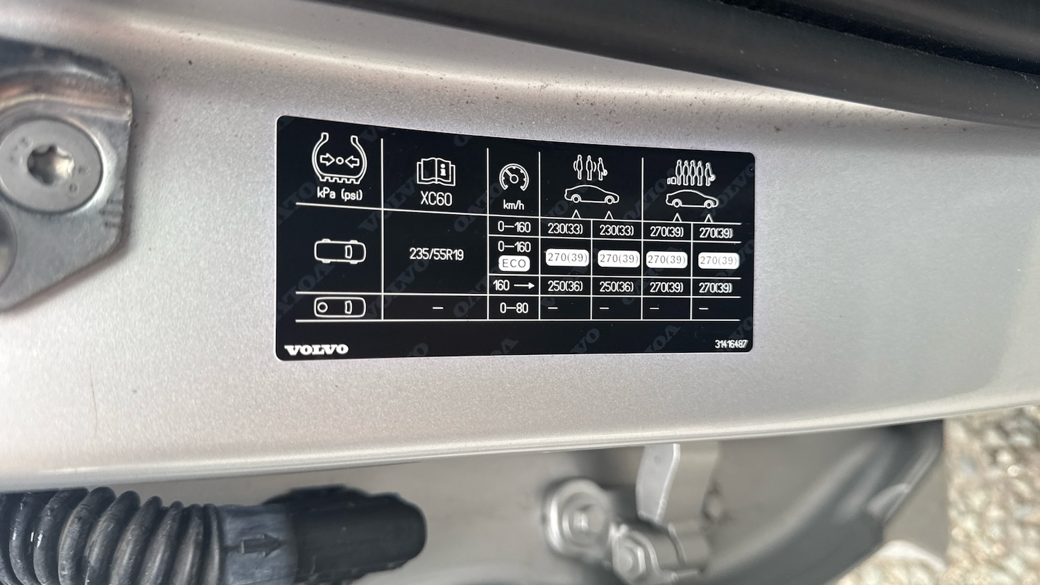 Used Volvo XC60 2020 for sale - 77804364: Photo 46