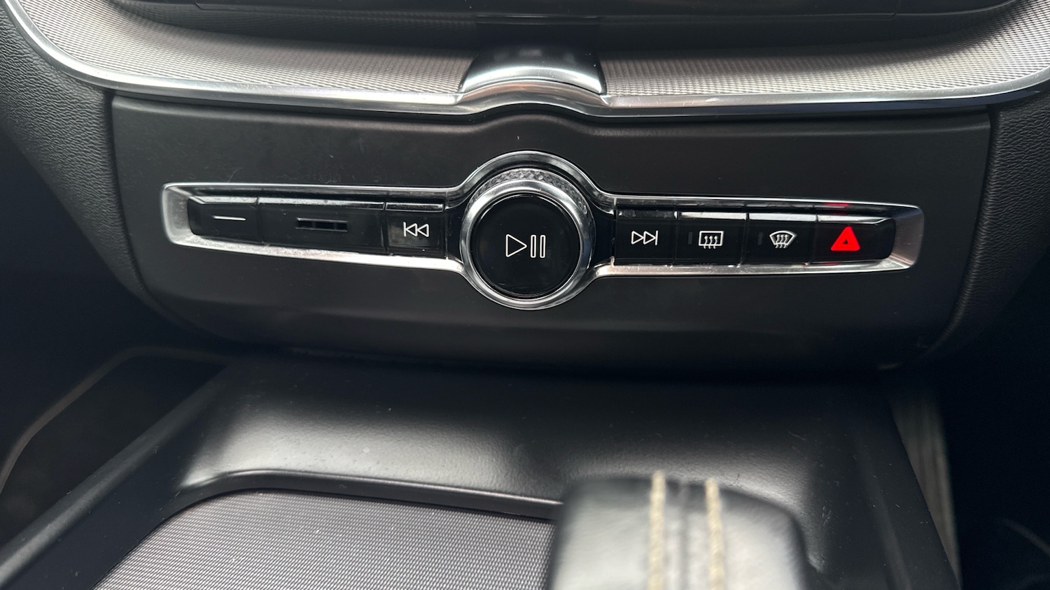 Used Volvo XC60 2020 for sale - 77804364: Photo 48