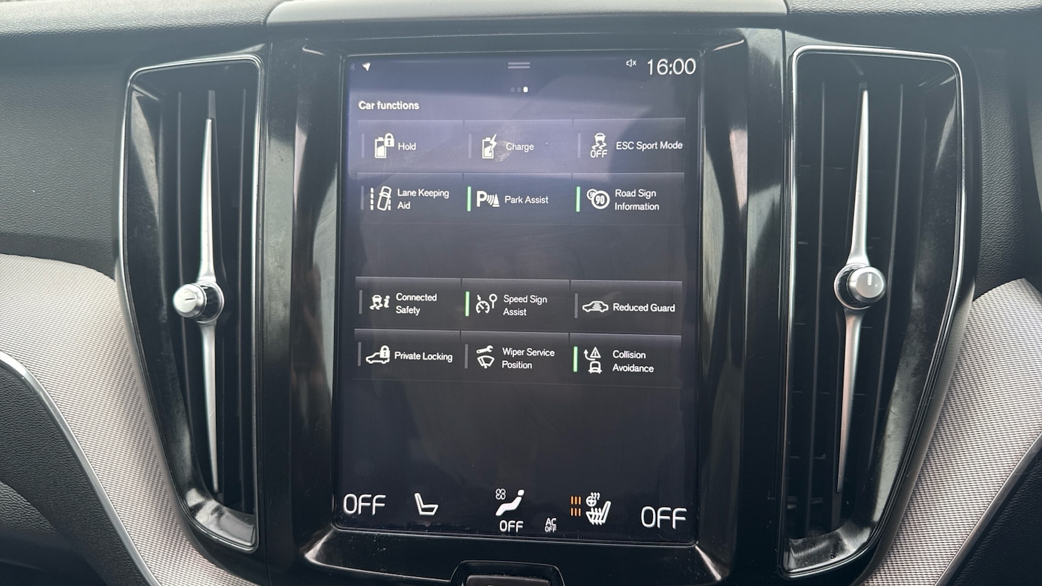 Used Volvo XC60 2020 for sale - 77804364: Photo 56