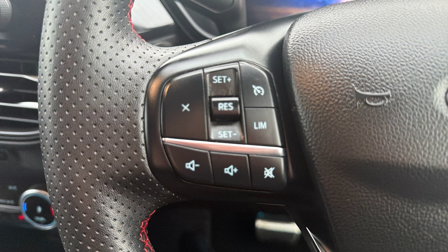 Used Ford Kuga 2023 for sale - 77446116: Photo 21