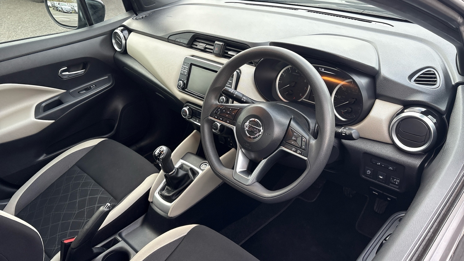 Used Nissan Micra 2018 for sale - 76687074: Photo 11