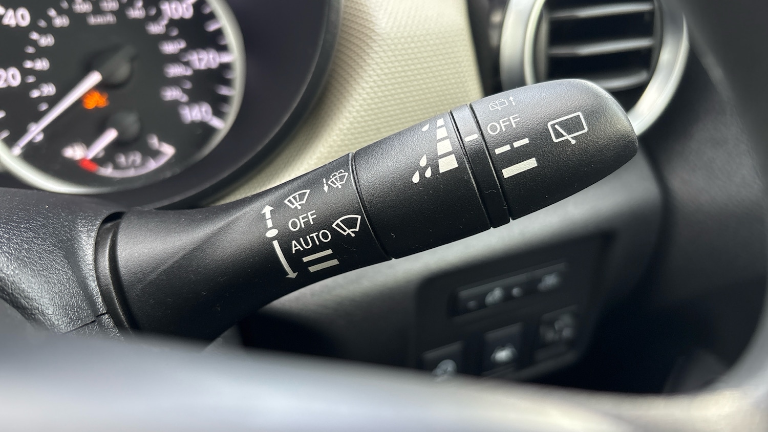 Used Nissan Micra 2018 for sale - 76687074: Photo 23