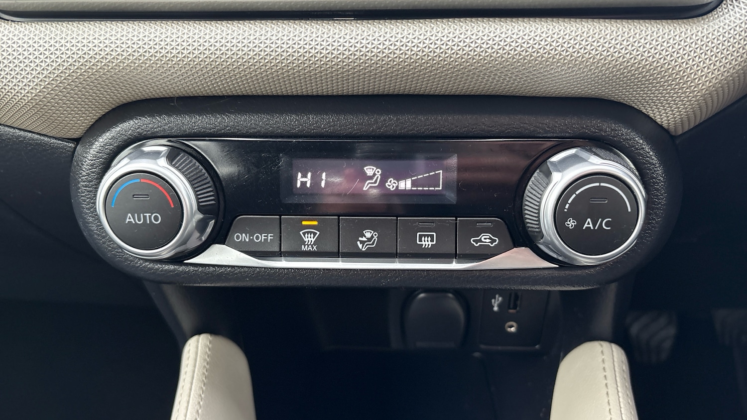 Used Nissan Micra 2018 for sale - 76687074: Photo 27