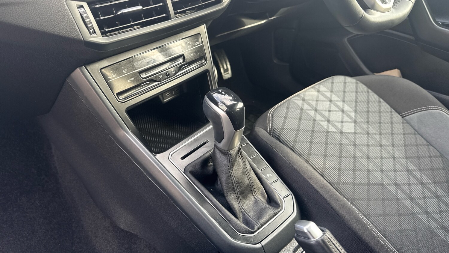 Used Volkswagen Polo 2023 for sale - 77962113: Photo 13