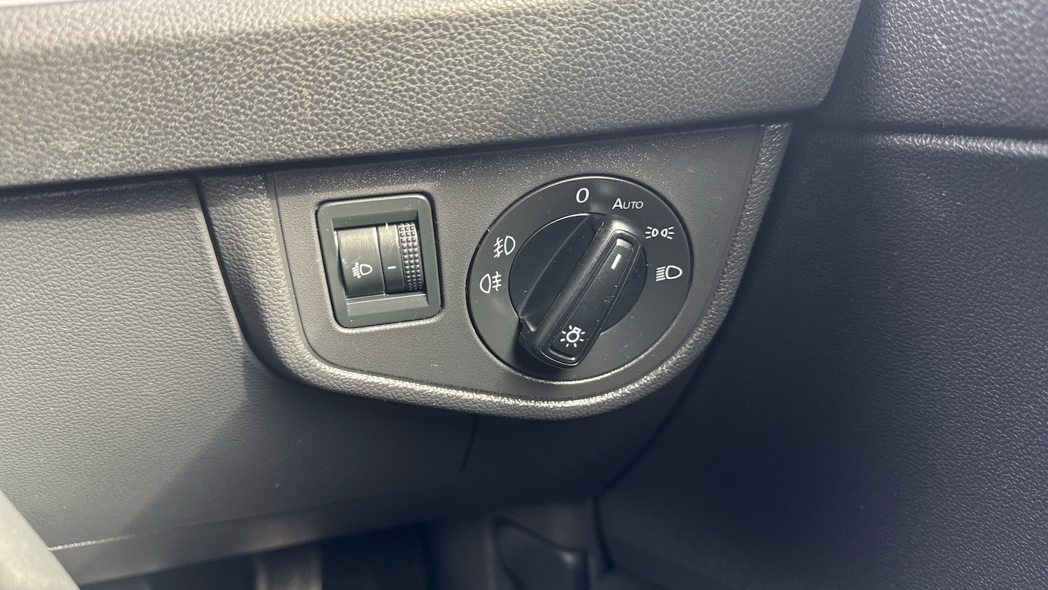 Used Volkswagen Polo 2023 for sale - 77962113: Photo 32