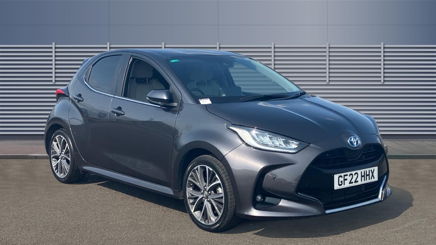 Used Toyota Yaris 2022 for sale - 76363212: Photo 1
