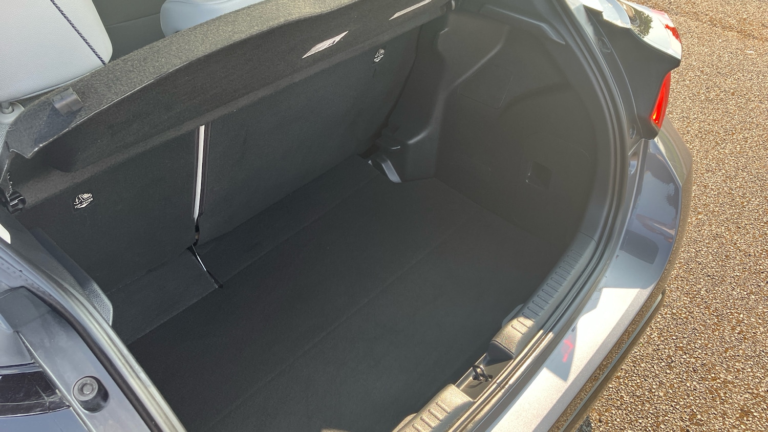 Used Toyota Yaris 2022 for sale - 76363212: Photo 22