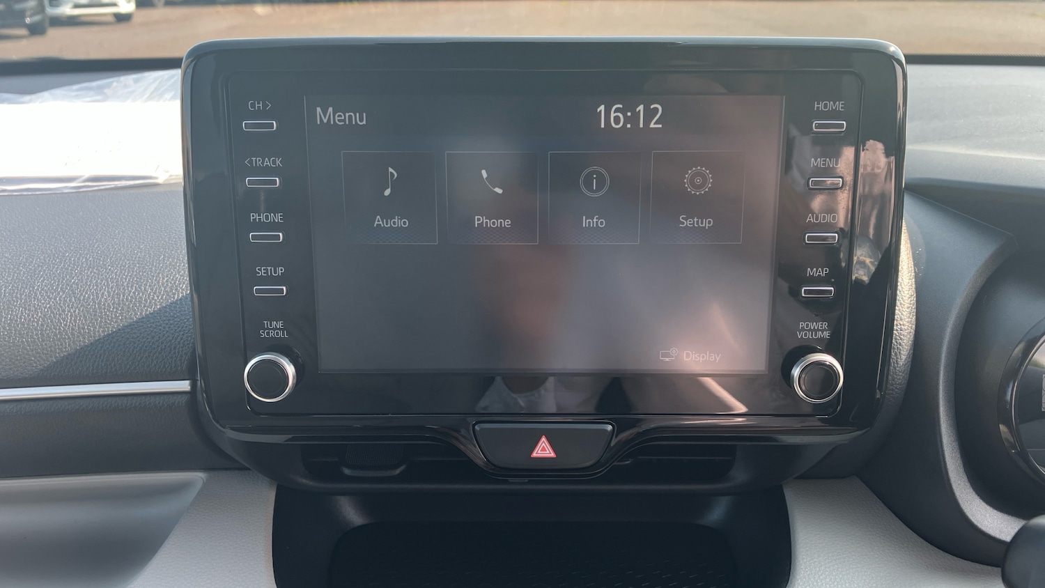 Used Toyota Yaris 2022 for sale - 76363212: Photo 38