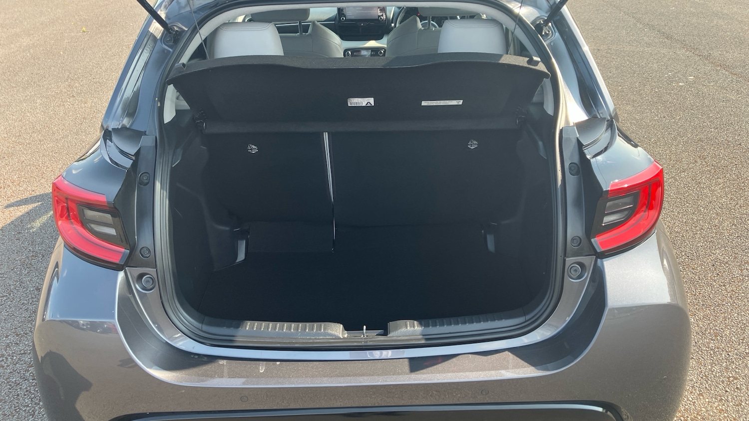 Used Toyota Yaris 2022 for sale - 76363212: Photo 4