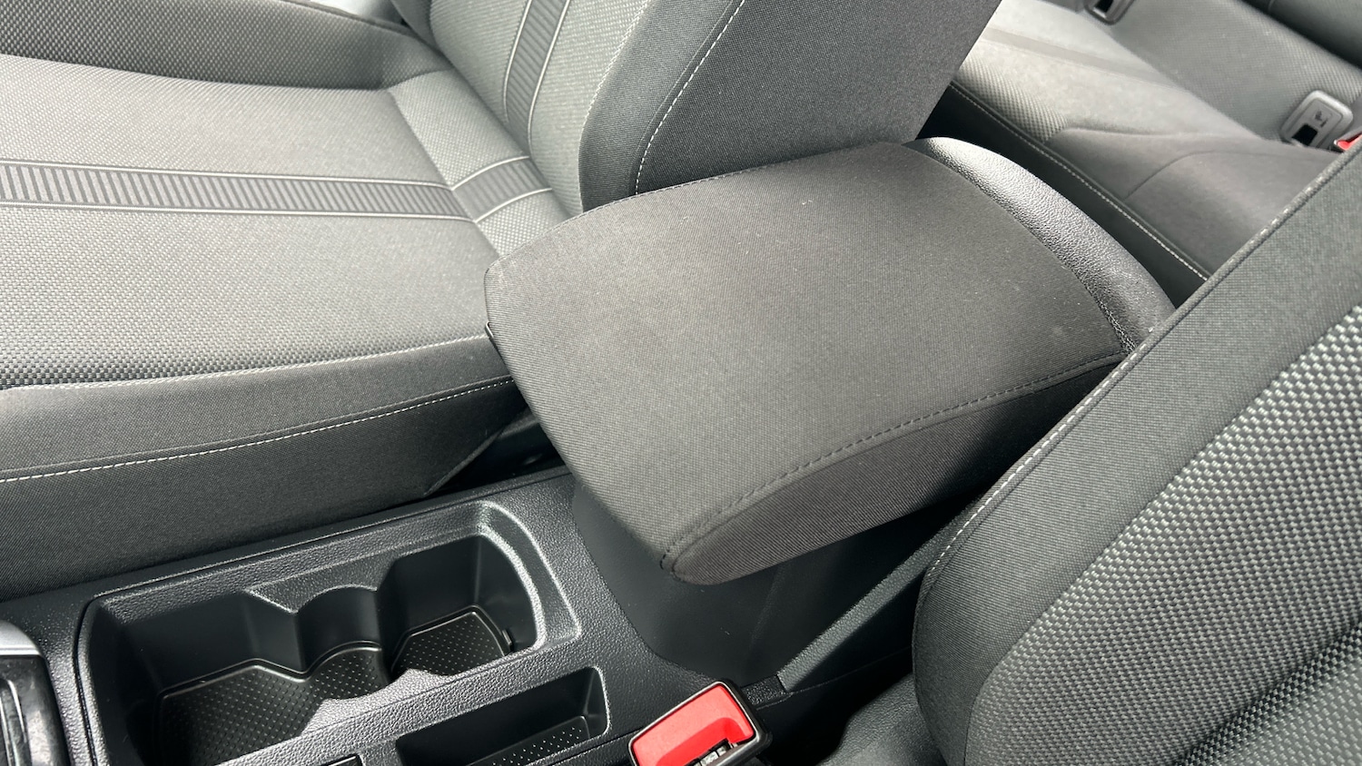 Used Volkswagen T-Roc 2022 for sale - 77248579: Photo 21