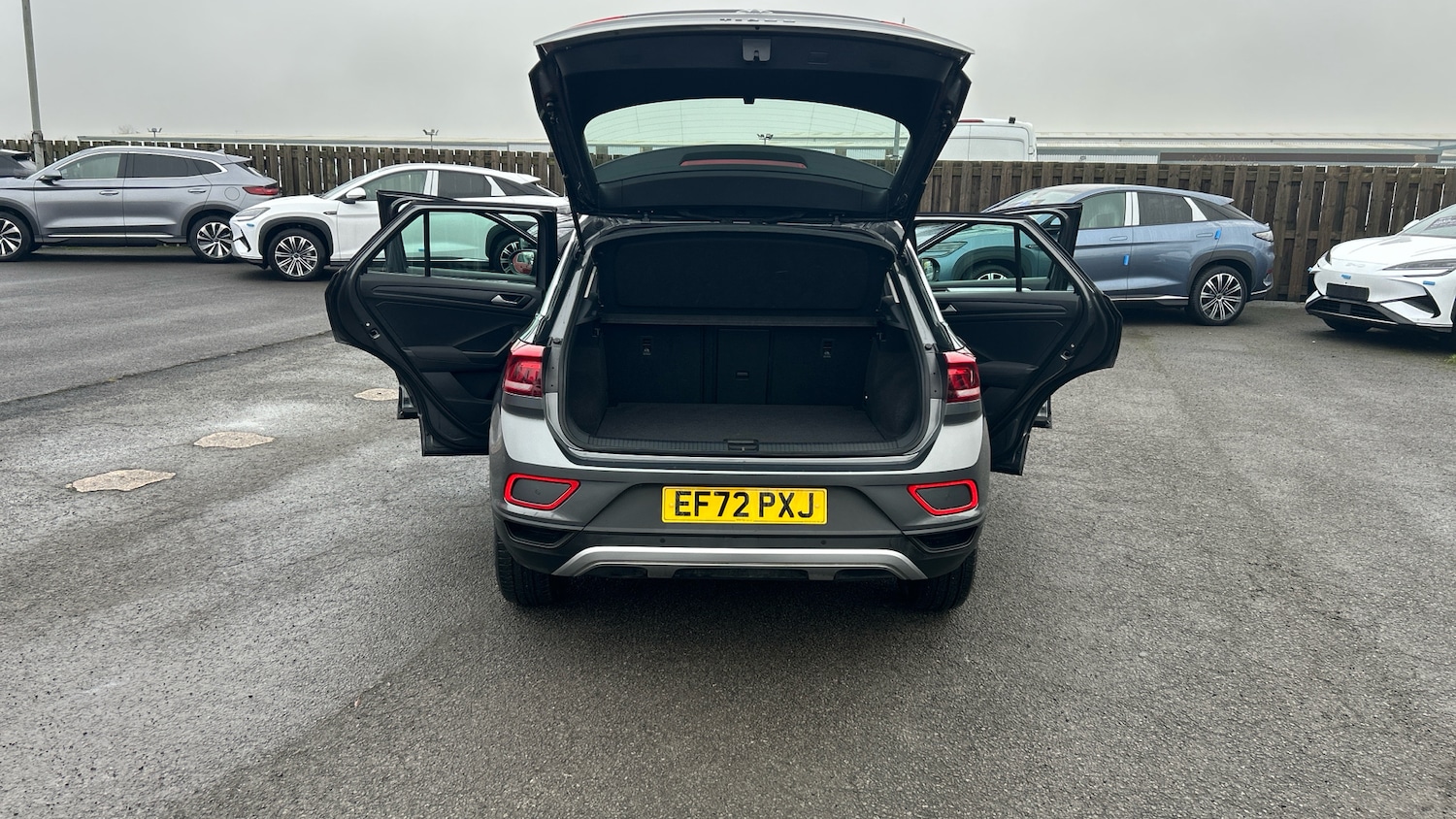 Used Volkswagen T-Roc 2022 for sale - 77248579: Photo 33