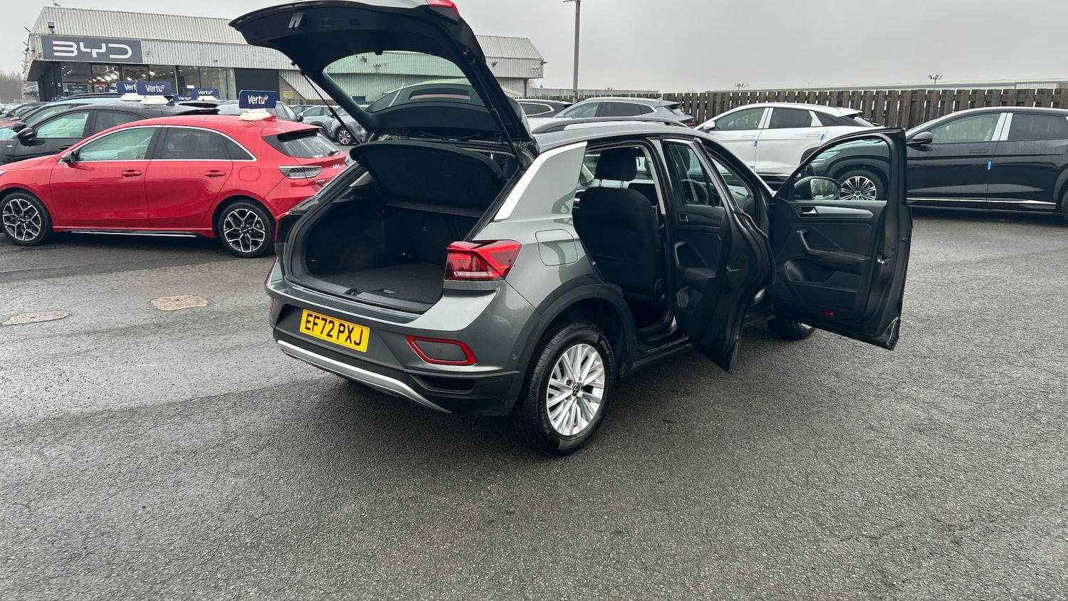 Used Volkswagen T-Roc 2022 for sale - 77248579: Photo 35