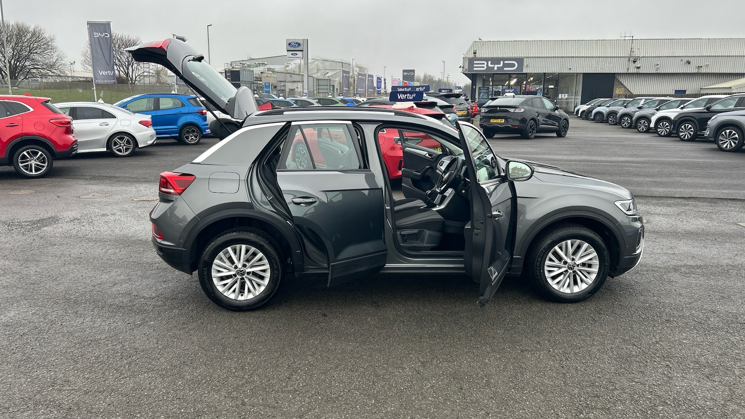 Used Volkswagen T-Roc 2022 for sale - 77248579: Photo 37