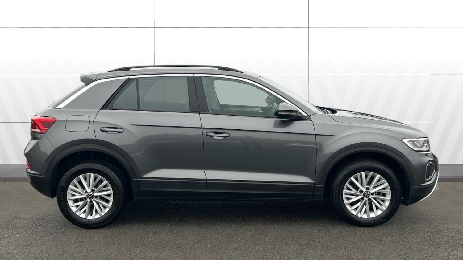 Used Volkswagen T-Roc 2022 for sale - 77248579: Photo 5