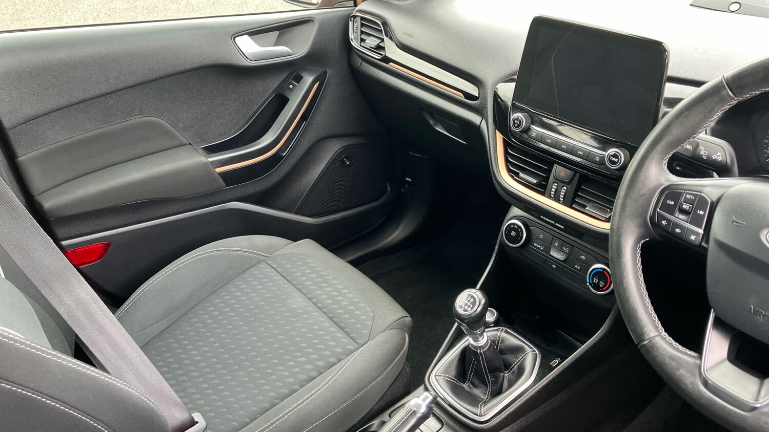 Used Ford Fiesta 2018 for sale - 76372265: Photo 14