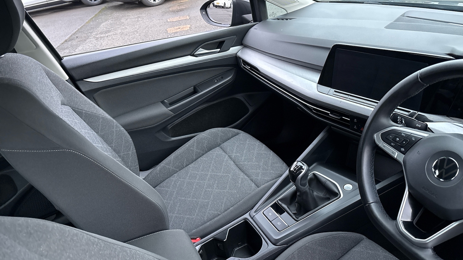 Used Volkswagen Golf 2022 for sale - 77032750: Photo 14