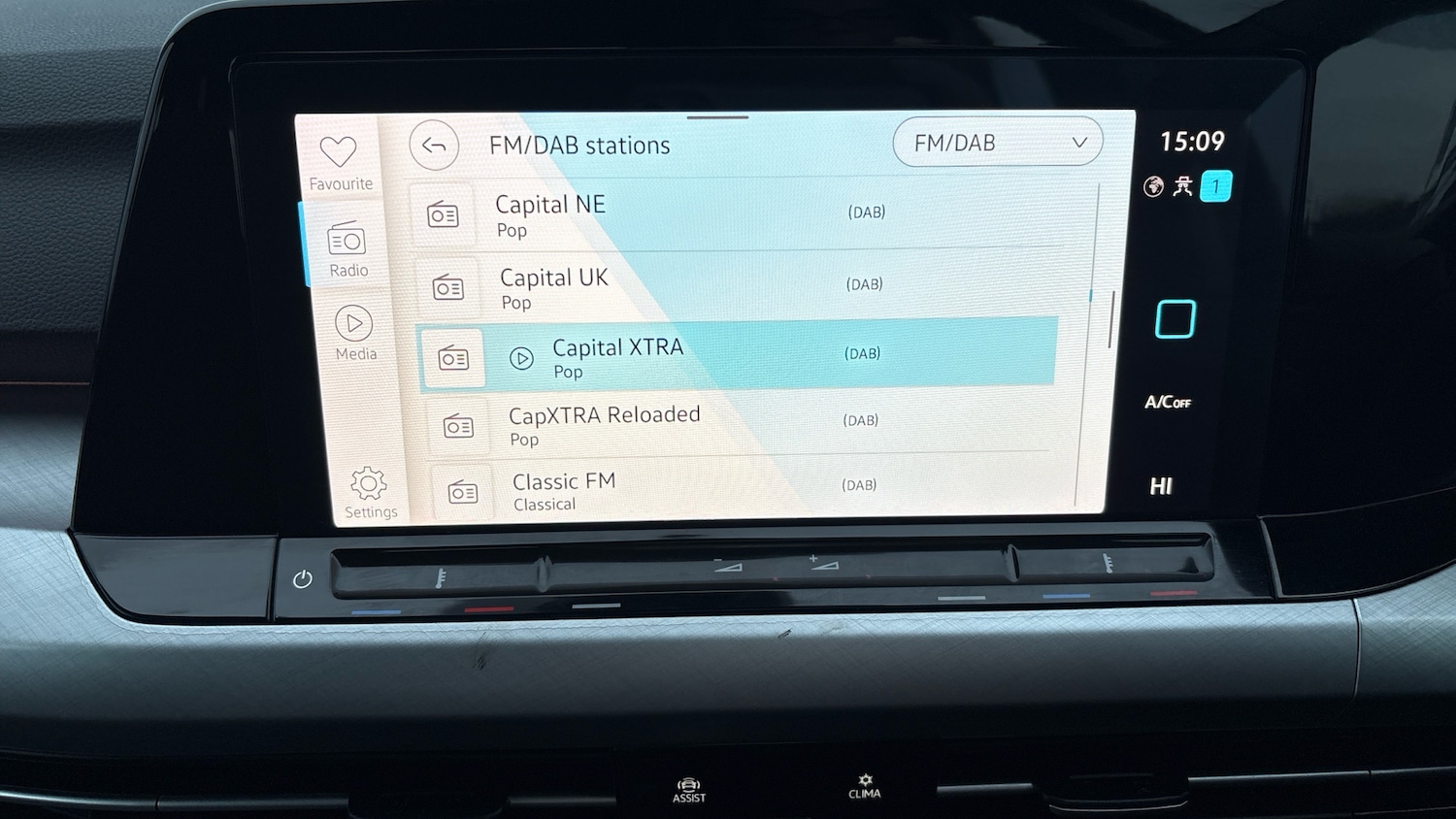 Used Volkswagen Golf 2022 for sale - 77032750: Photo 32