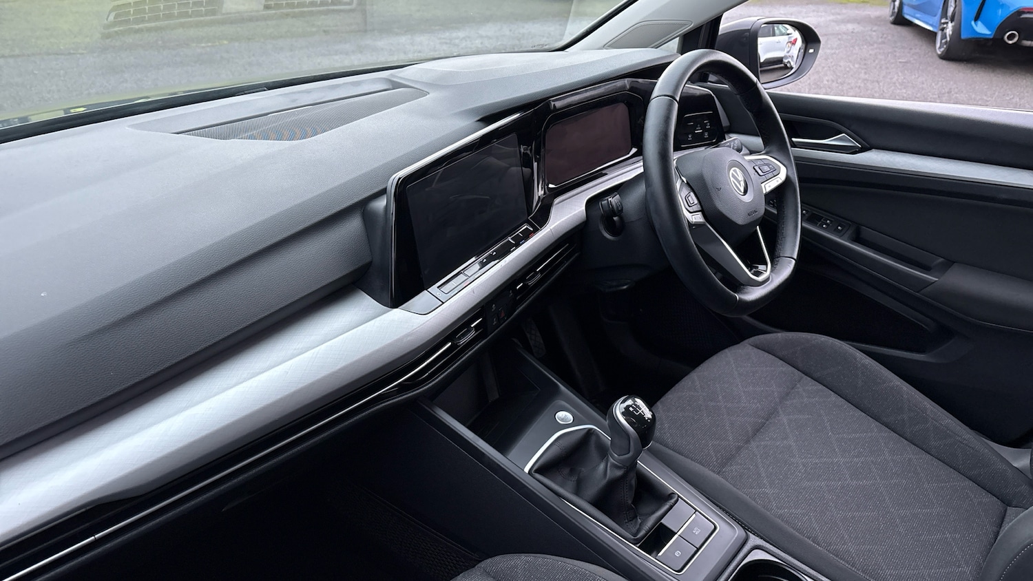 Used Volkswagen Golf 2022 for sale - 77032750: Photo 9