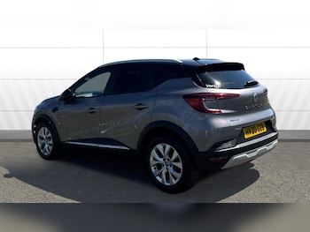 Used Renault Captur 2020 for sale - 79320159: Photo