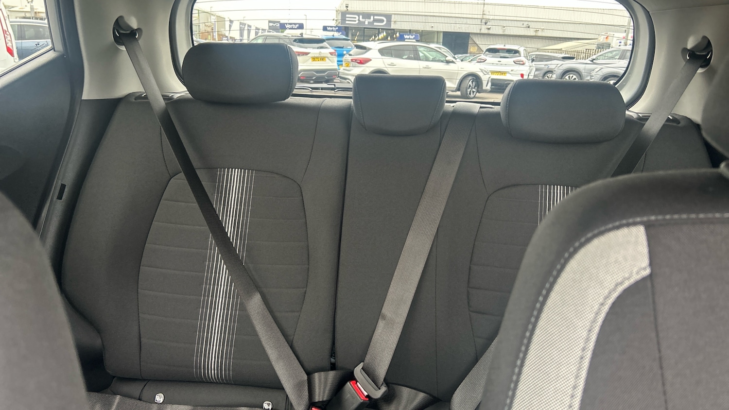 Used Hyundai i10 2022 for sale - 76363237: Photo 15