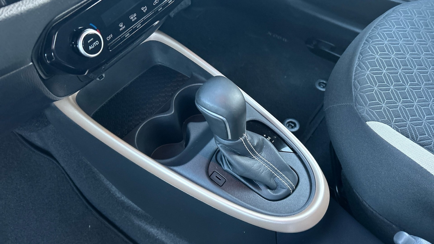 Used Toyota Aygo X 2022 for sale - 77198794: Photo 13