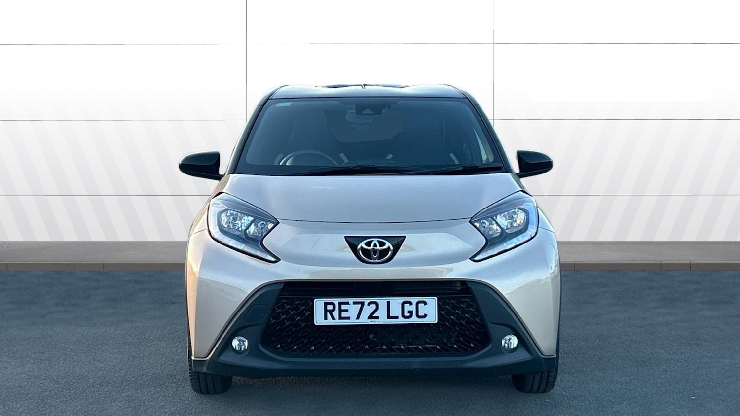 Used Toyota Aygo X 2022 for sale - 77198794: Photo 3