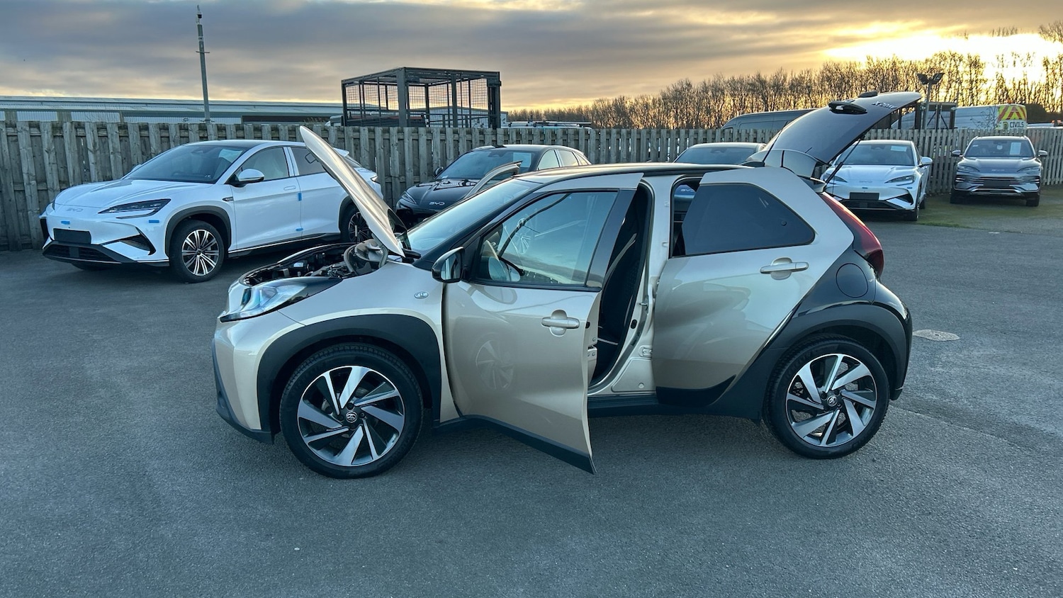 Used Toyota Aygo X 2022 for sale - 77198794: Photo 31