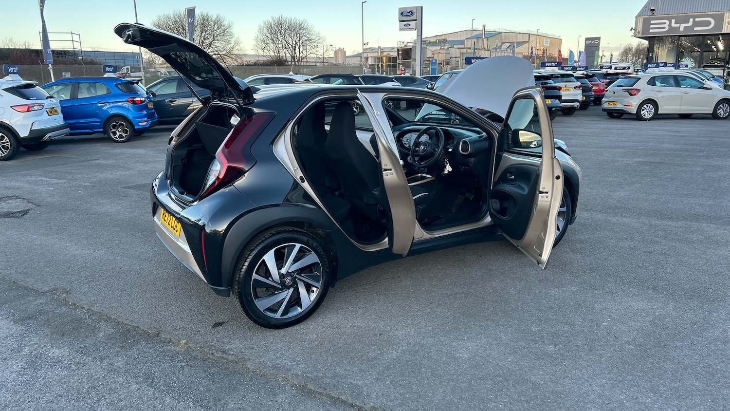 Used Toyota Aygo X 2022 for sale - 77198794: Photo 38