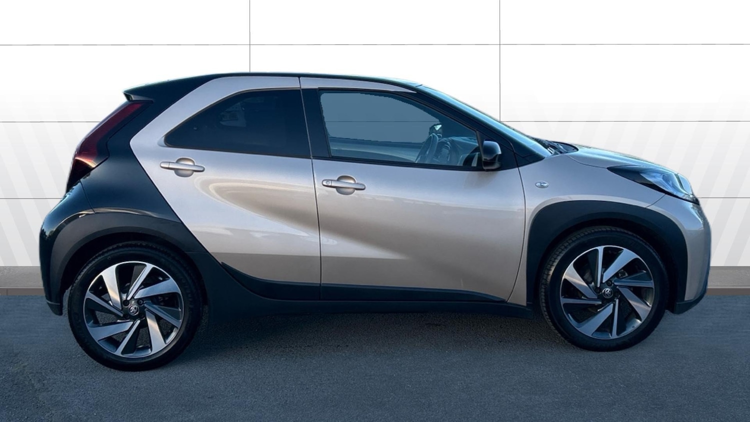 Used Toyota Aygo X 2022 for sale - 77198794: Photo 5