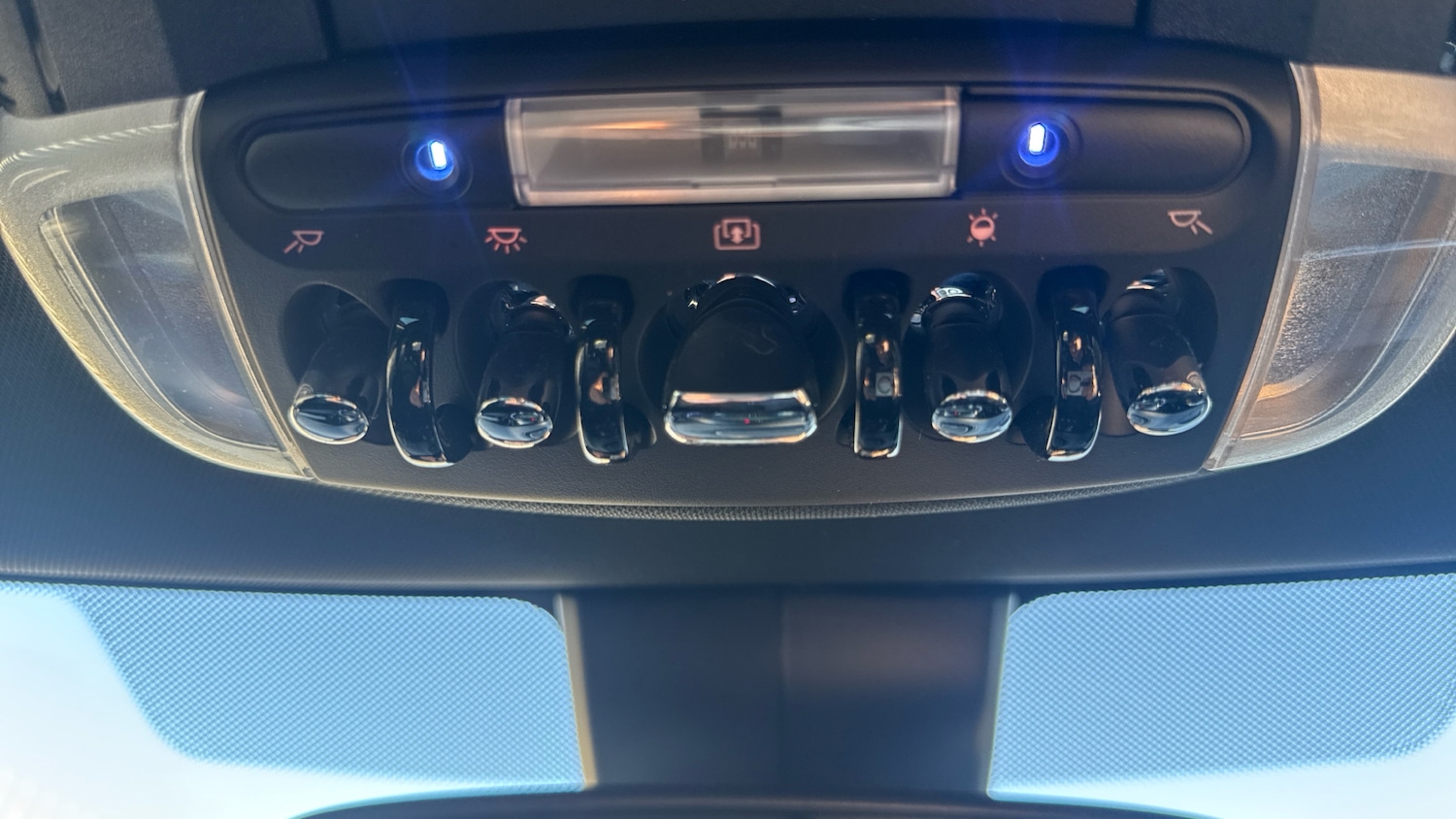 Used MINI Hatch 2021 for sale - 77128103: Photo 32