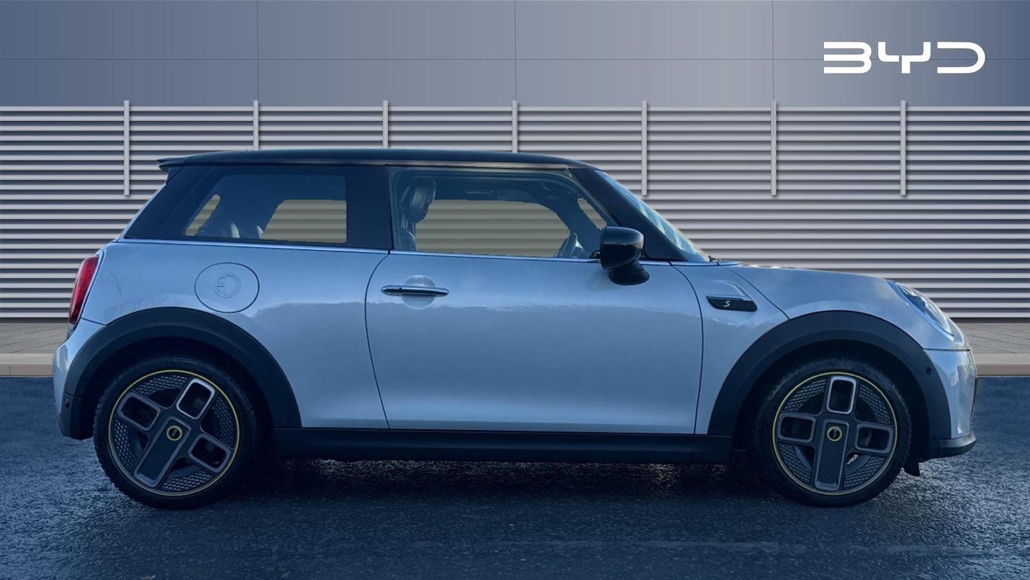 Used MINI Hatch 2021 for sale - 77128103: Photo 5