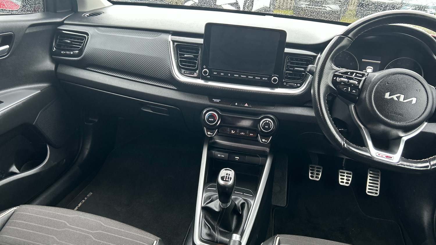 Used Kia Stonic 2022 for sale - 76924215: Photo 14