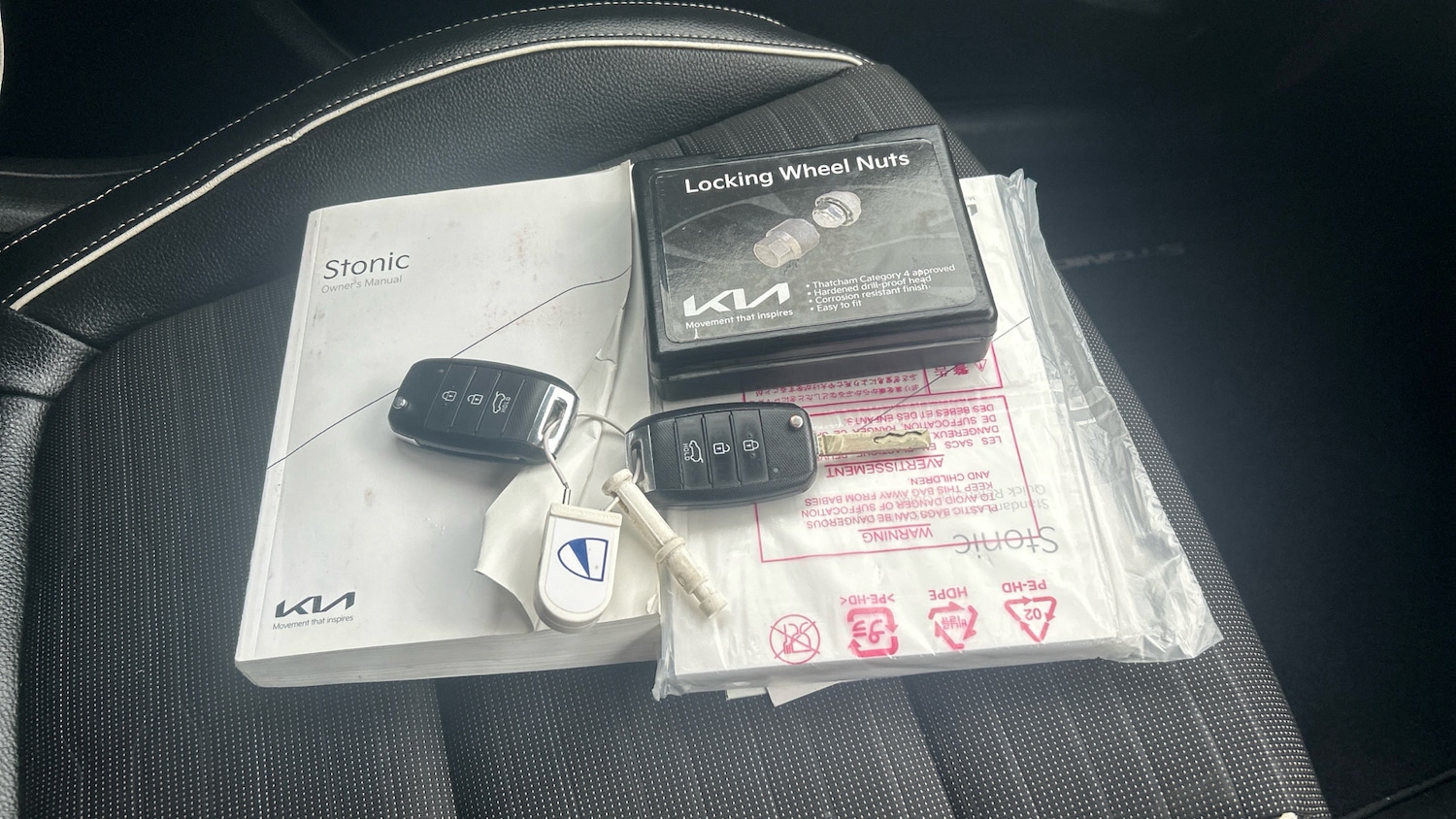 Used Kia Stonic 2022 for sale - 76924215: Photo 19