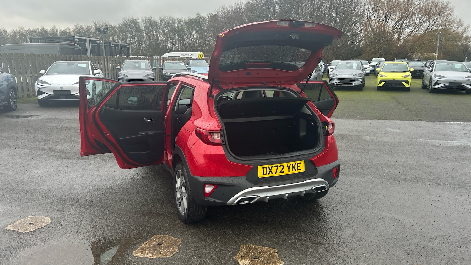 Used Kia Stonic 2022 for sale - 76924215: Photo 37