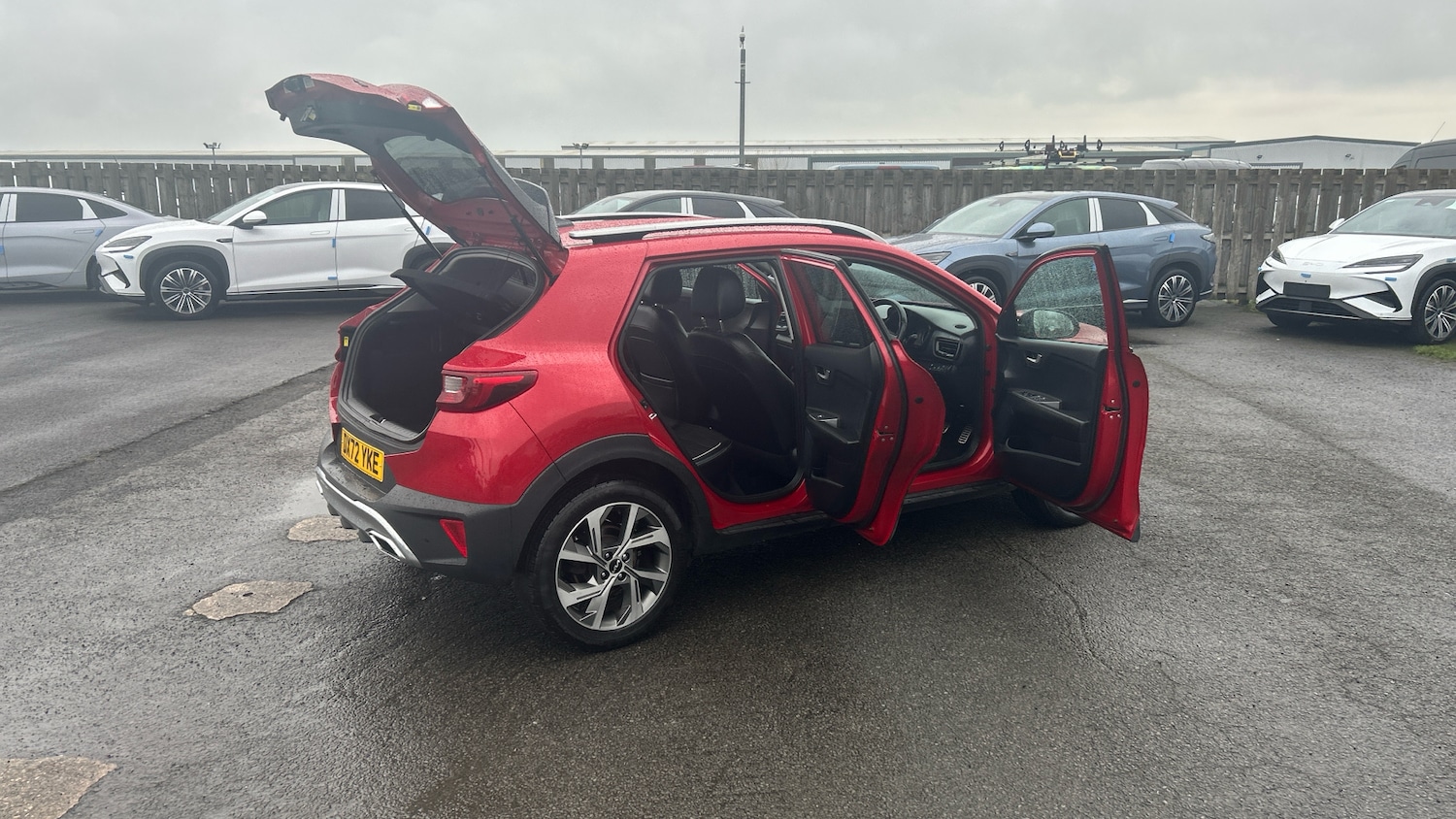 Used Kia Stonic 2022 for sale - 76924215: Photo 42