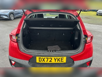 Used Kia Stonic 2022 for sale - 76924215: Photo