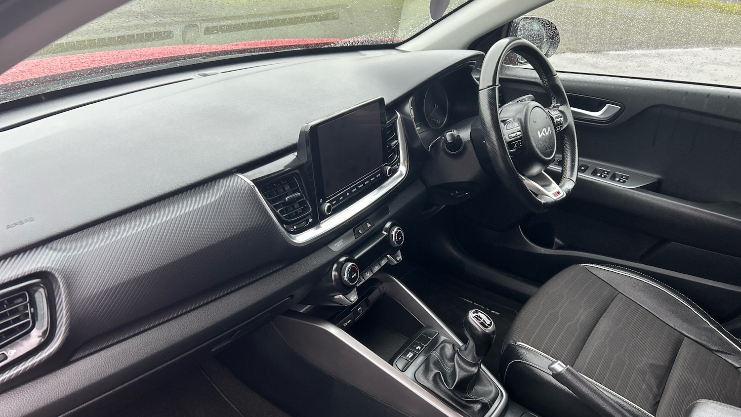 Used Kia Stonic 2022 for sale - 76924215: Photo 9