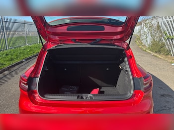 Used Renault Clio 2022 for sale - 78109179: Photo