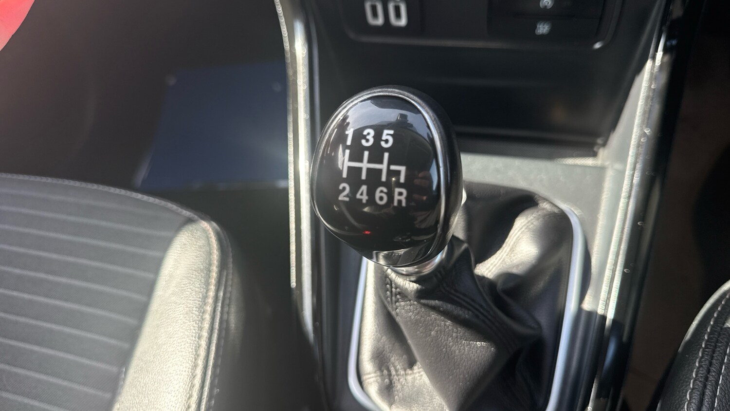 Used Ford Ecosport 2018 for sale - 77945308: Photo 37