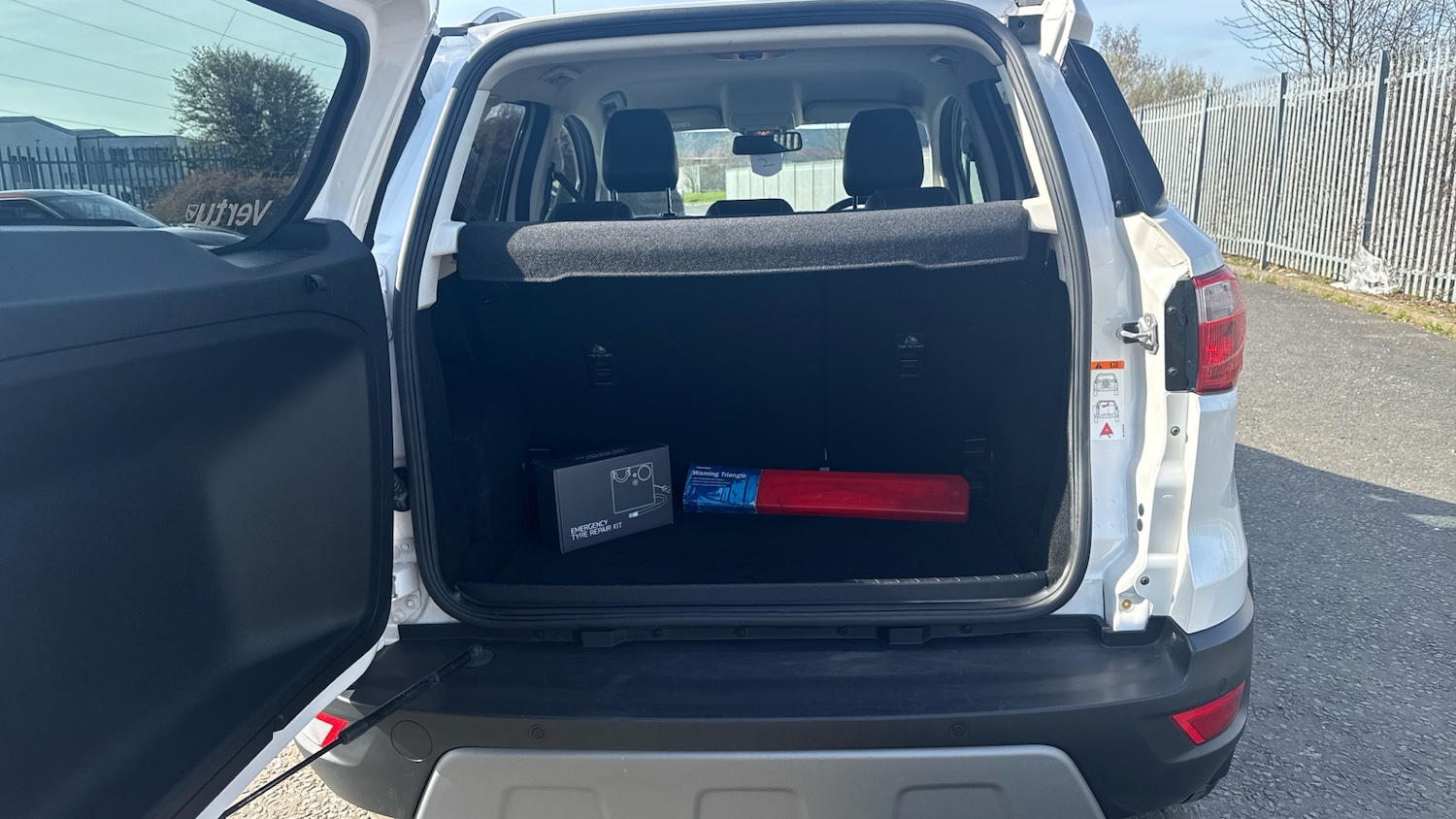 Used Ford Ecosport 2018 for sale - 77945308: Photo 4