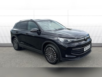 Used Volkswagen Tiguan 2024 for sale - 79130523: Photo