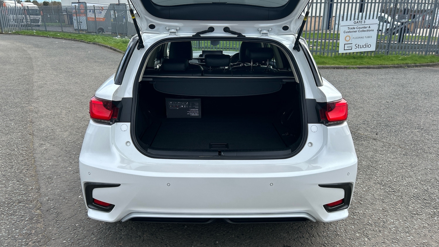 Used Lexus CT 2018 for sale - 78031439: Photo 4